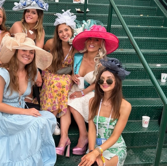 Jessica simpson platform heels - Picture 2 of 2